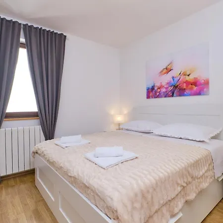 Apartamento Budinic