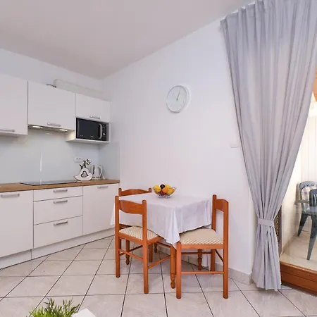 Budinic Apartment Mali Losinj